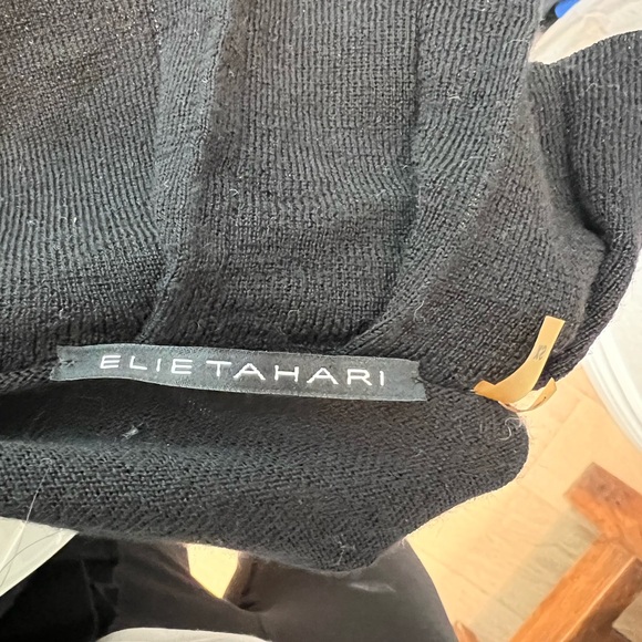 Tahari merino wool wrap sweater - Picture 3 of 3